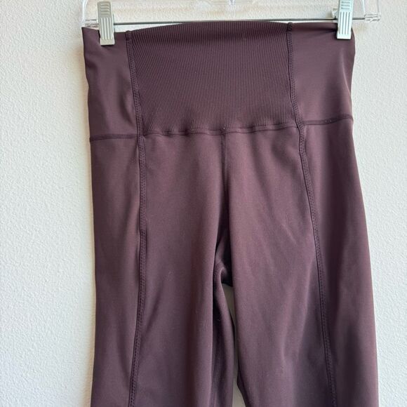 Nike Dri Fit Yoga Luxe Ribbed High Rise Brown Compression Leggings Size Small - Picture 3 of 9